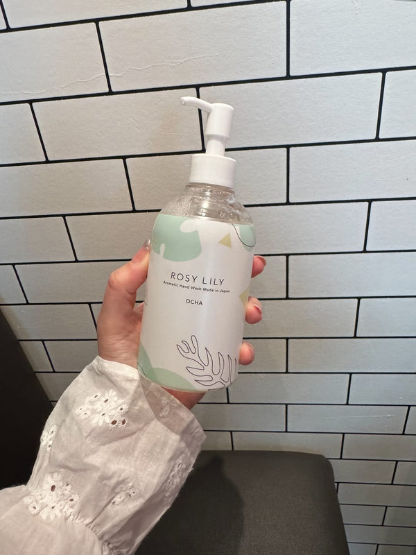 Customer photo of Aromatic Hand Wash 295ml / 10fl oz GREEN TEA